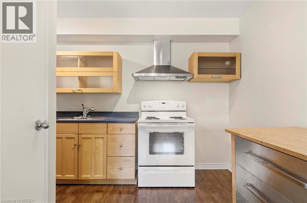 #301 36 HAYHURST Road - Image 15