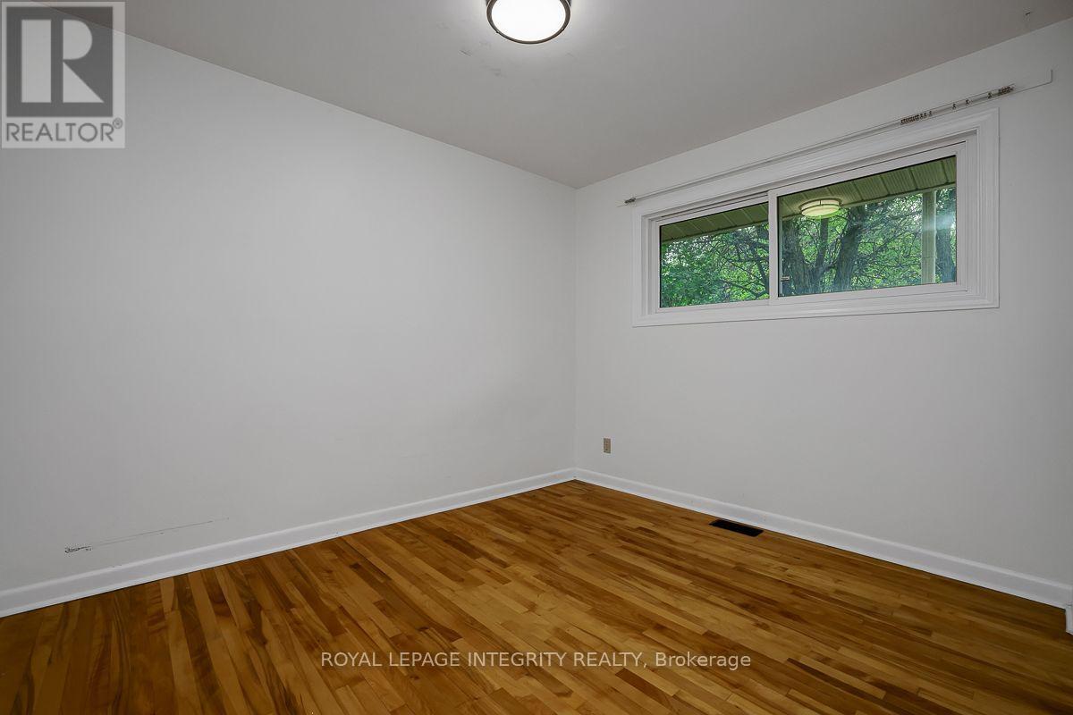 3 Bed, 1 Bath House for Sale in Ottawa – 1370 HIGHGATE ROAD, Ottawa – MLS# X13672898 - Image 25