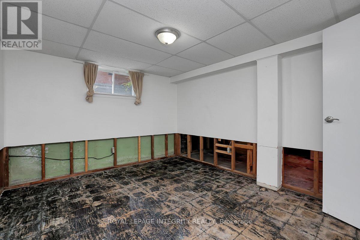 3 Bed, 1 Bath House for Sale in Ottawa – 1370 HIGHGATE ROAD, Ottawa – MLS# X13672898 - Image 36
