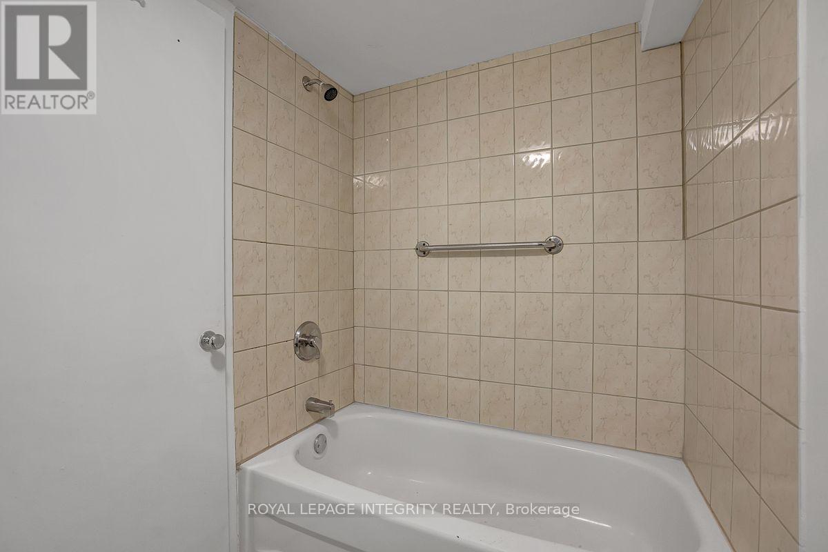 3 Bed, 1 Bath House for Sale in Ottawa – 1370 HIGHGATE ROAD, Ottawa – MLS# X13672898 - Image 38