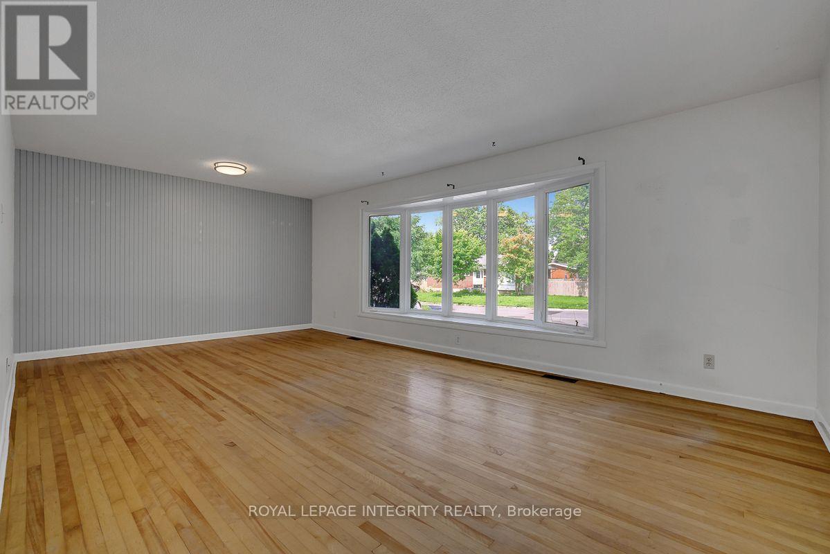 3 Bed, 1 Bath House for Sale in Ottawa – 1370 HIGHGATE ROAD, Ottawa – MLS# X13672898 - Image 9