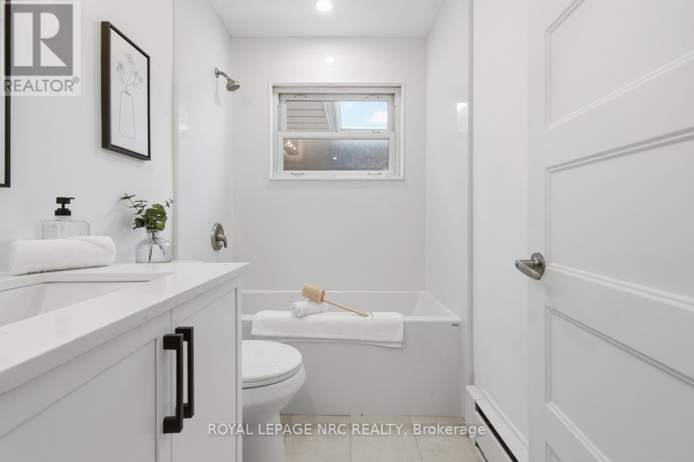 179 WOODSIDE DRIVE - 22