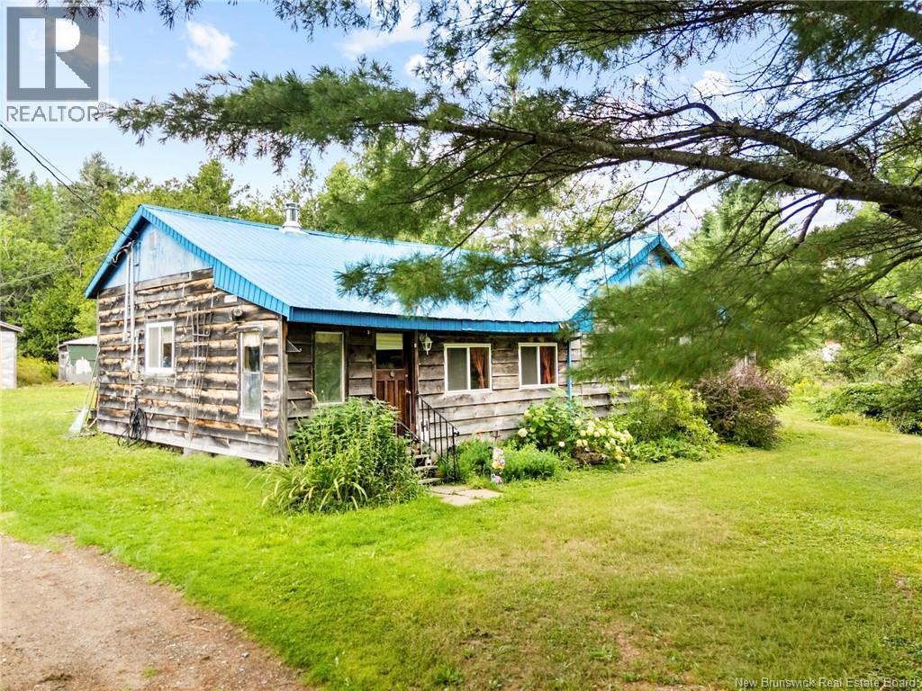 38 Ferry Bank Road