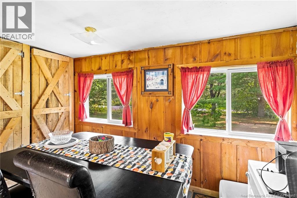 38 Ferry Bank Road - Image 12