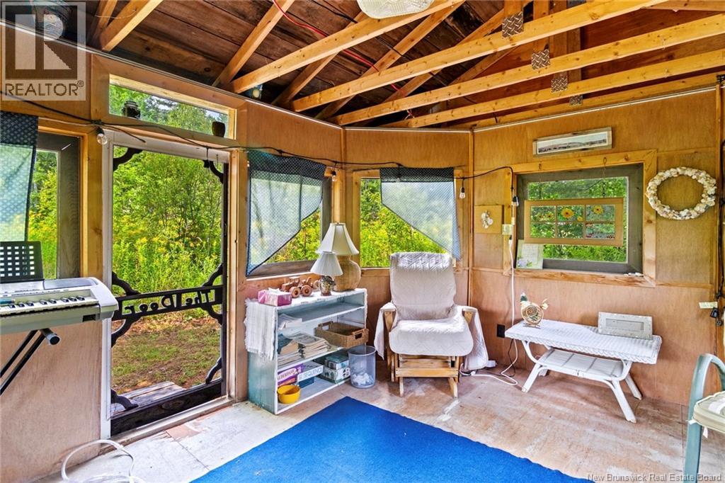 38 Ferry Bank Road - Image 33