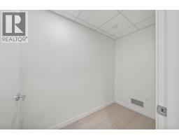 702 8415 Granville Street, Vancouver, BC V6P0M2 Photo 16