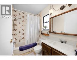 3481 Dieppe Drive, Vancouver, BC V5M4C8 Photo 20