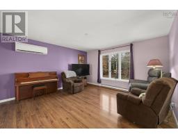 83 Samuel Oickle Road, West Clifford, NS B4V8J2 Photo 15