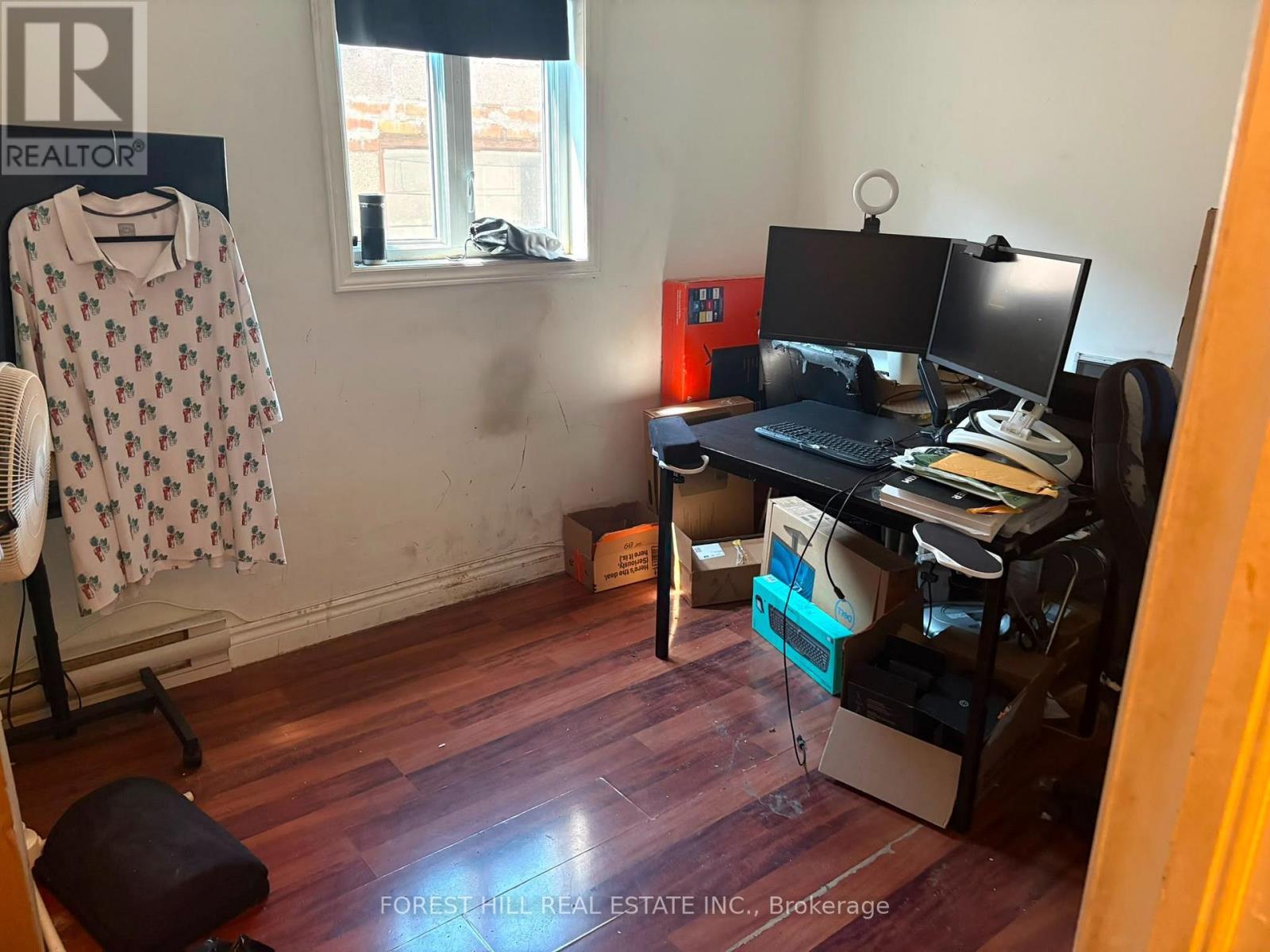 Photo of 2530 Eglinton Avenue