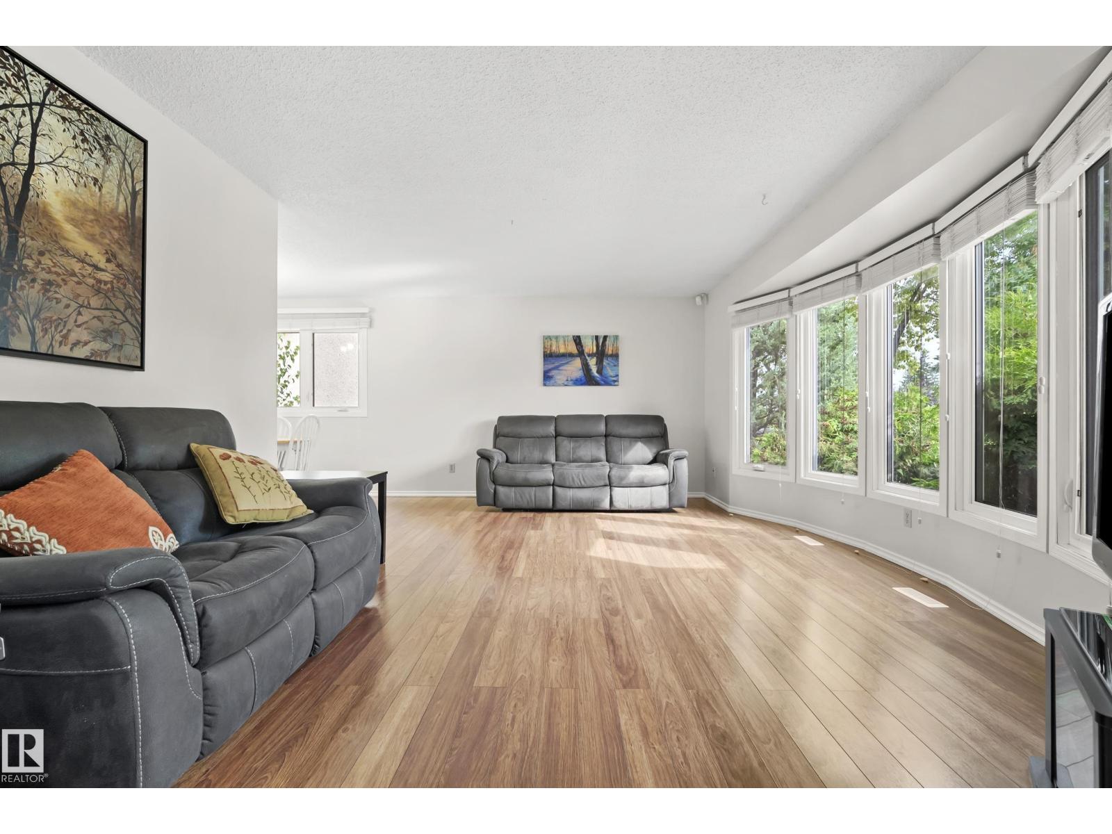 17312 105 ST NW - 8