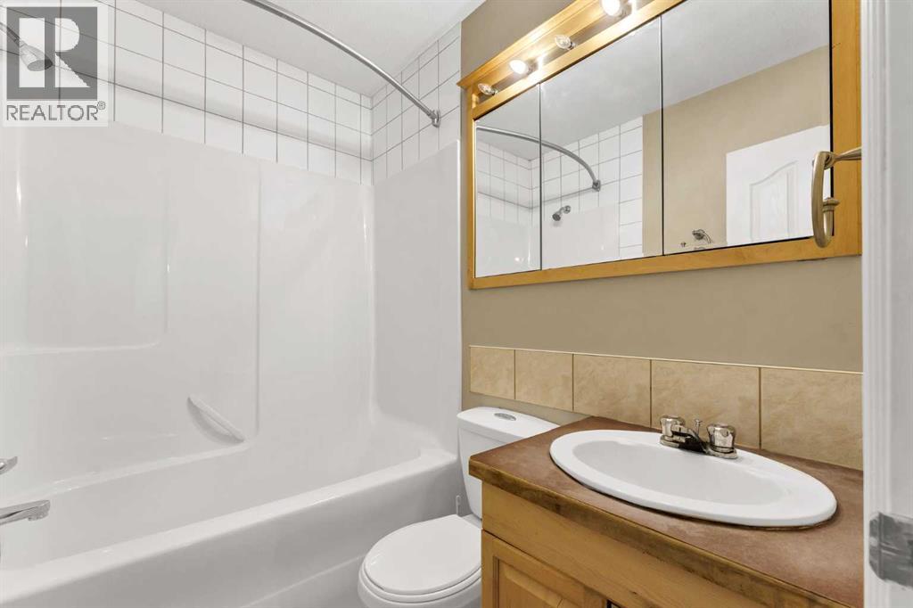 414 5 Street SW - 22