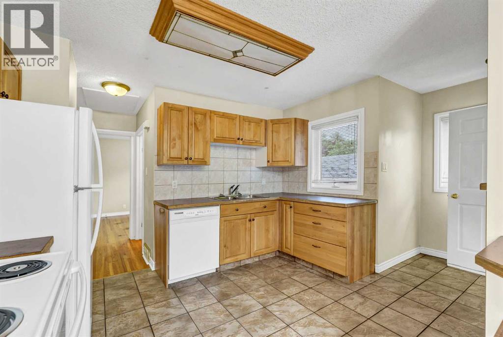 414 5 Street SW - Image 12