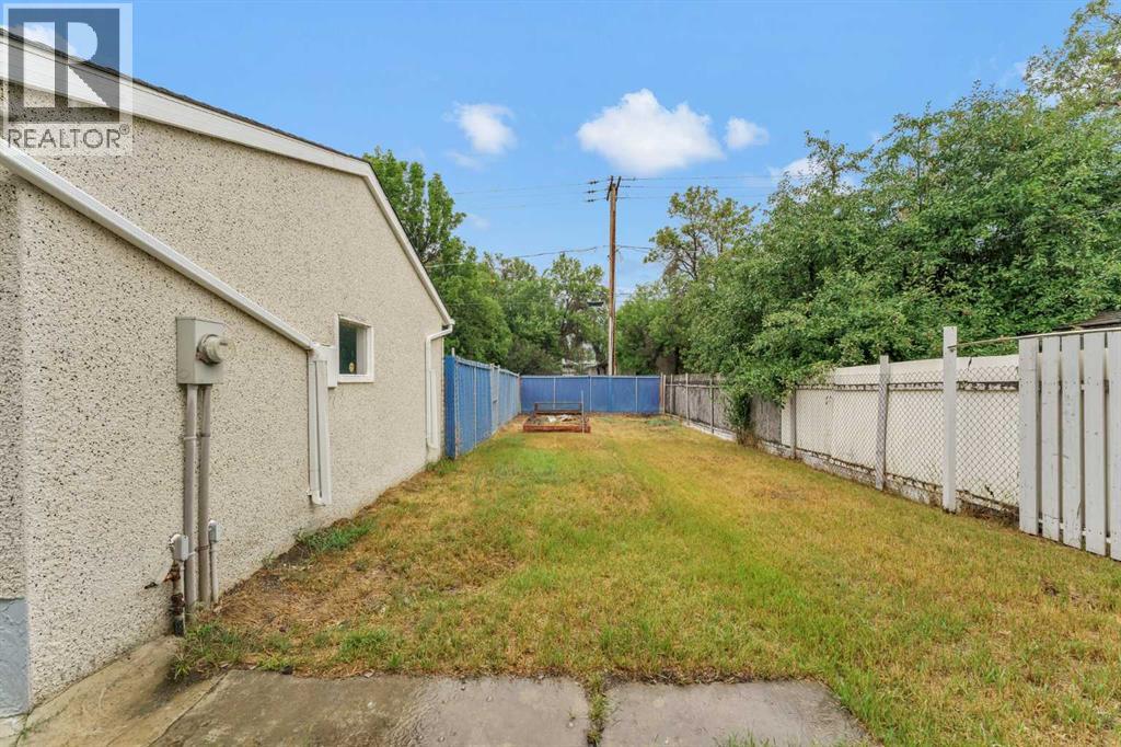 414 5 Street SW - 44