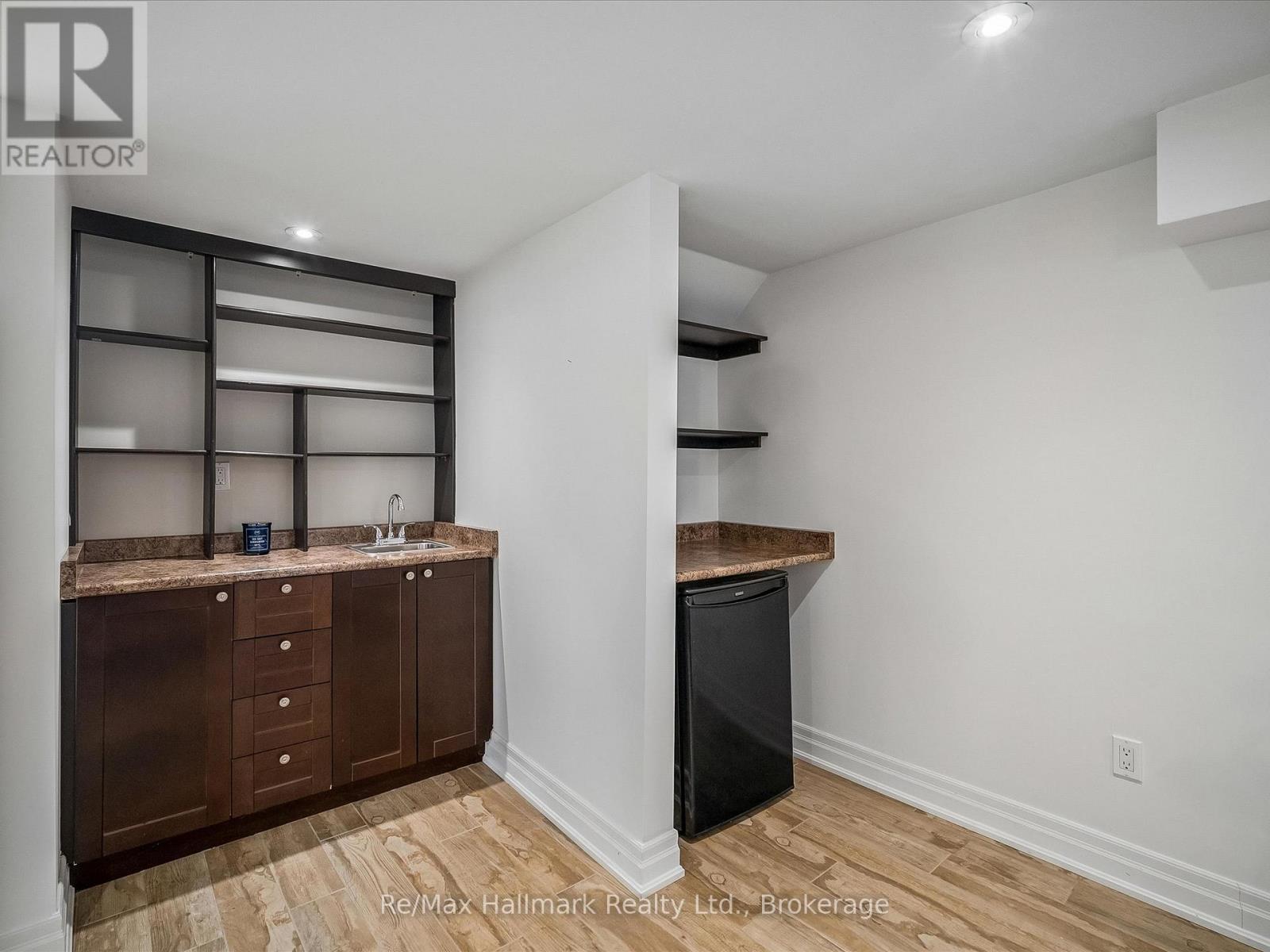1508 OAKHILL DRIVE - Image 44