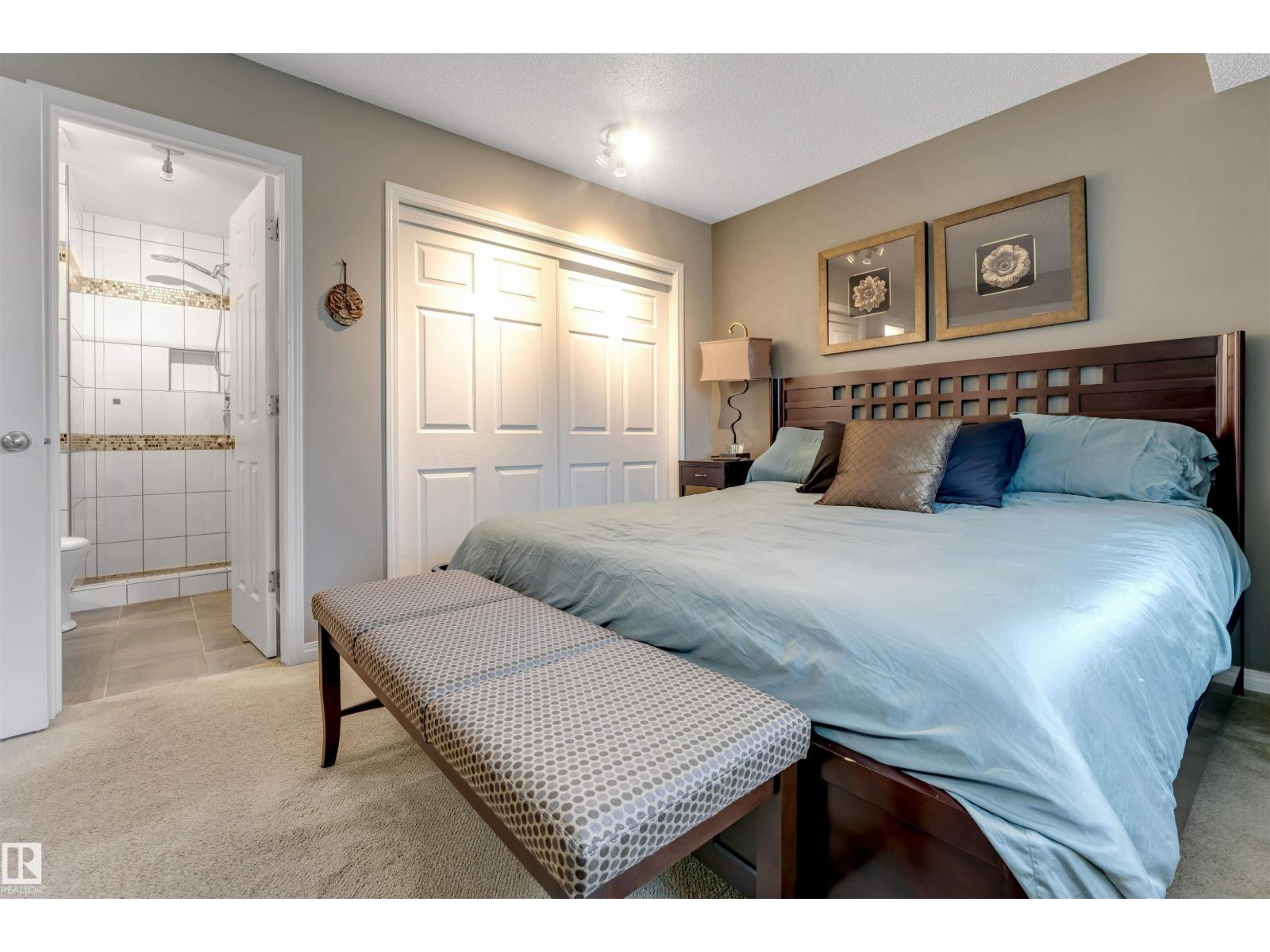 6008 37 Avenue NW - Photo 22