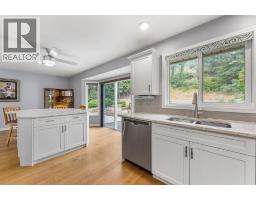 1170 Caledonia Way, West Kelowna, BC V1Z3N6 Photo 22