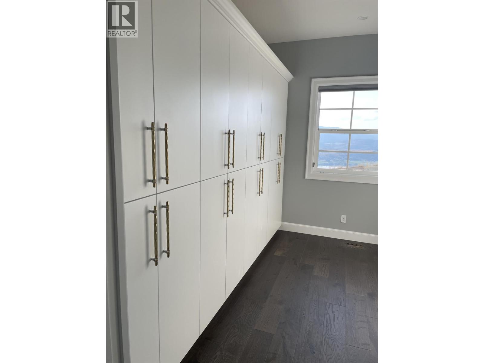 628 Hart Place, Vernon