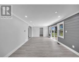 Kitchen - 997 Mount Albert Road, East Gwillimbury, ON L0G1V0 Photo 6