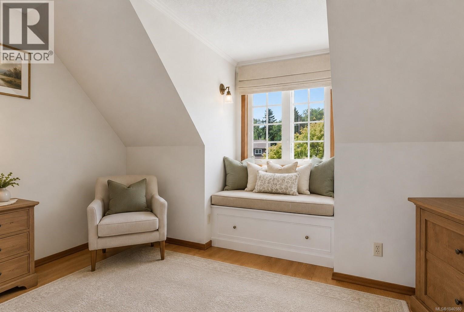 3141 Antrobus Cres - Image 35