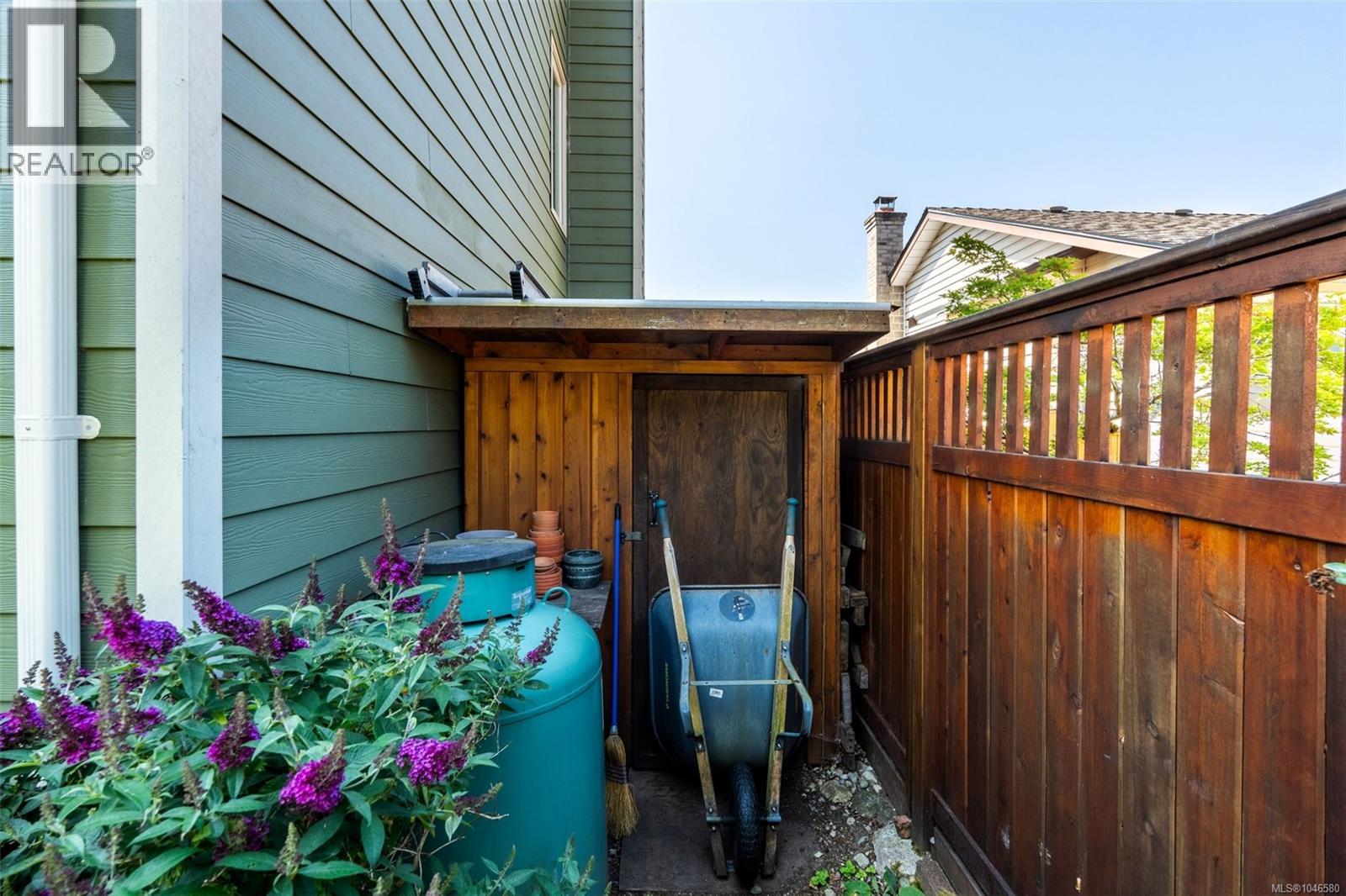 3141 Antrobus Cres - Image 49