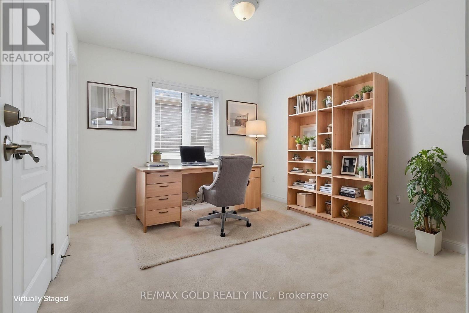 22 DURANGO DRIVE - 19