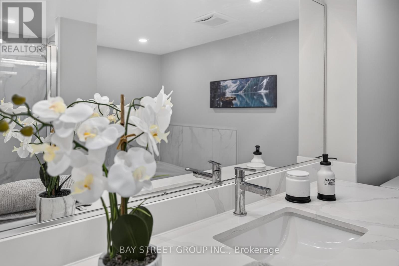 #2203 400 WEBB DRIVE - Image 27