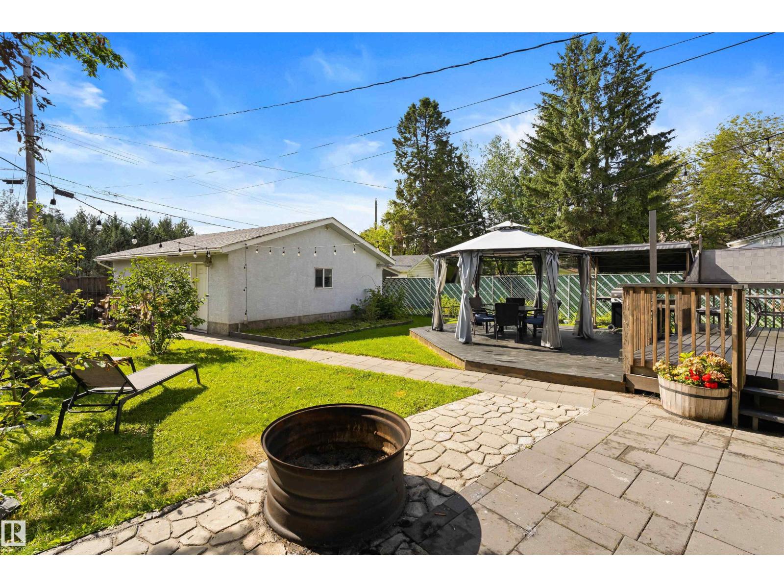 10994 135 ST NW - 39
