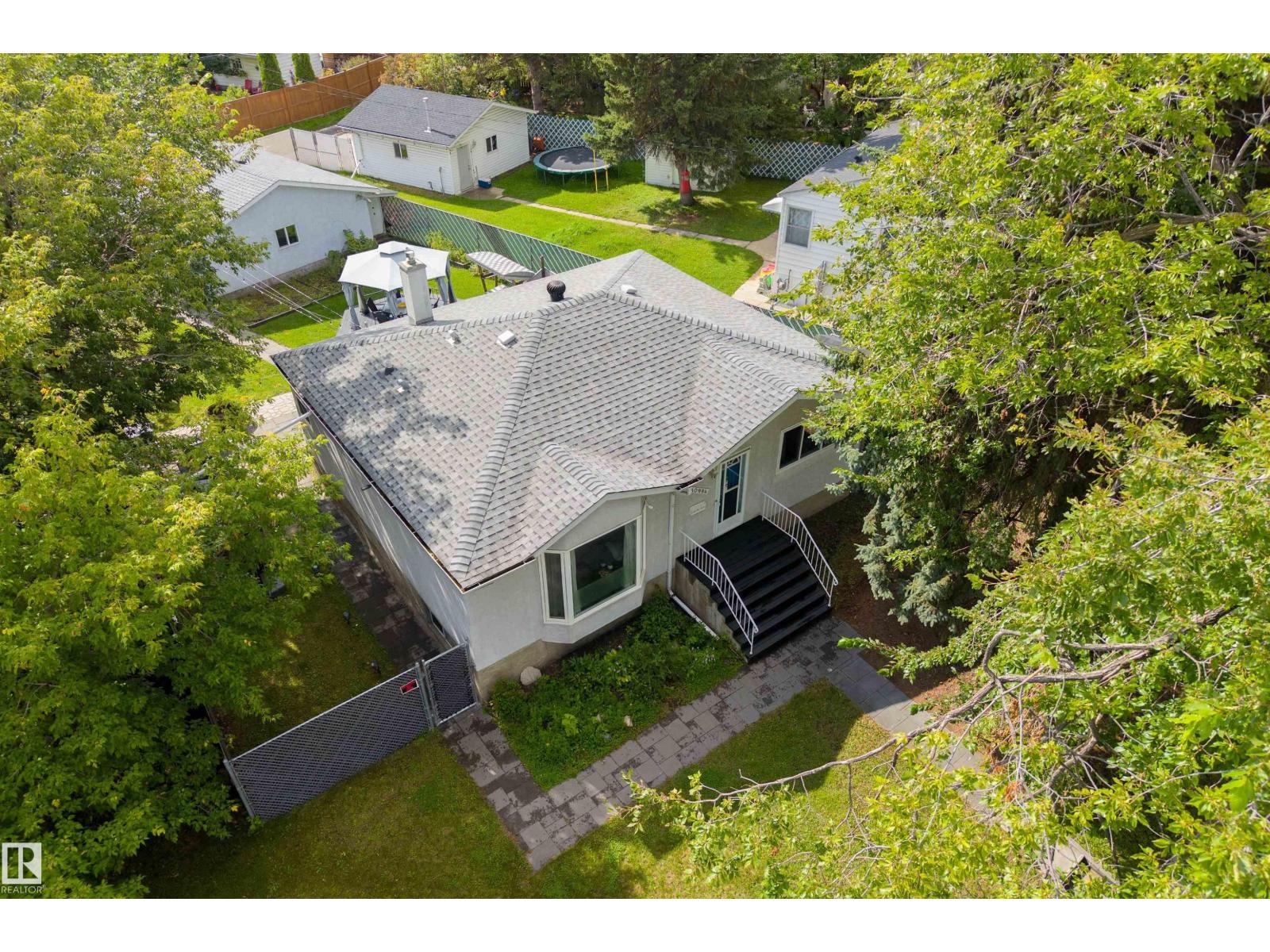 10994 135 ST NW - Image 46