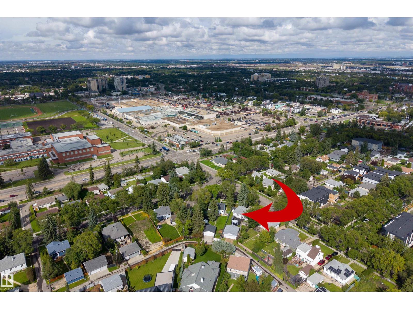 10994 135 ST NW - Image 55