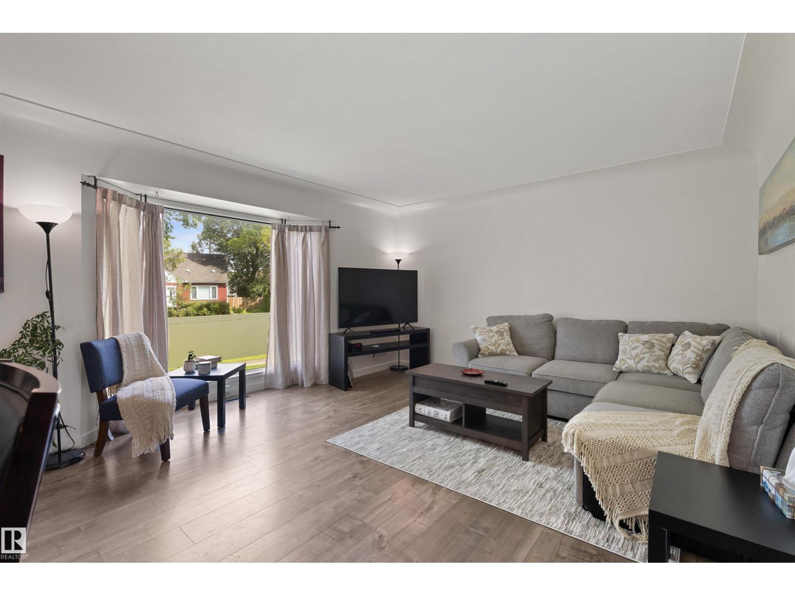 10994 135 ST NW - Image 8