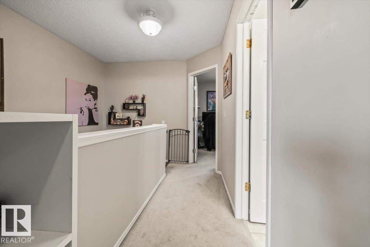 67 VENTURA Street - Photo 19