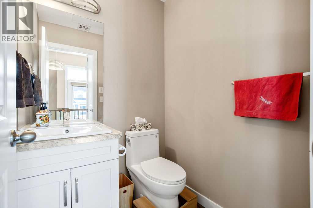 2226 Westmount Road Northwest - Photo 19