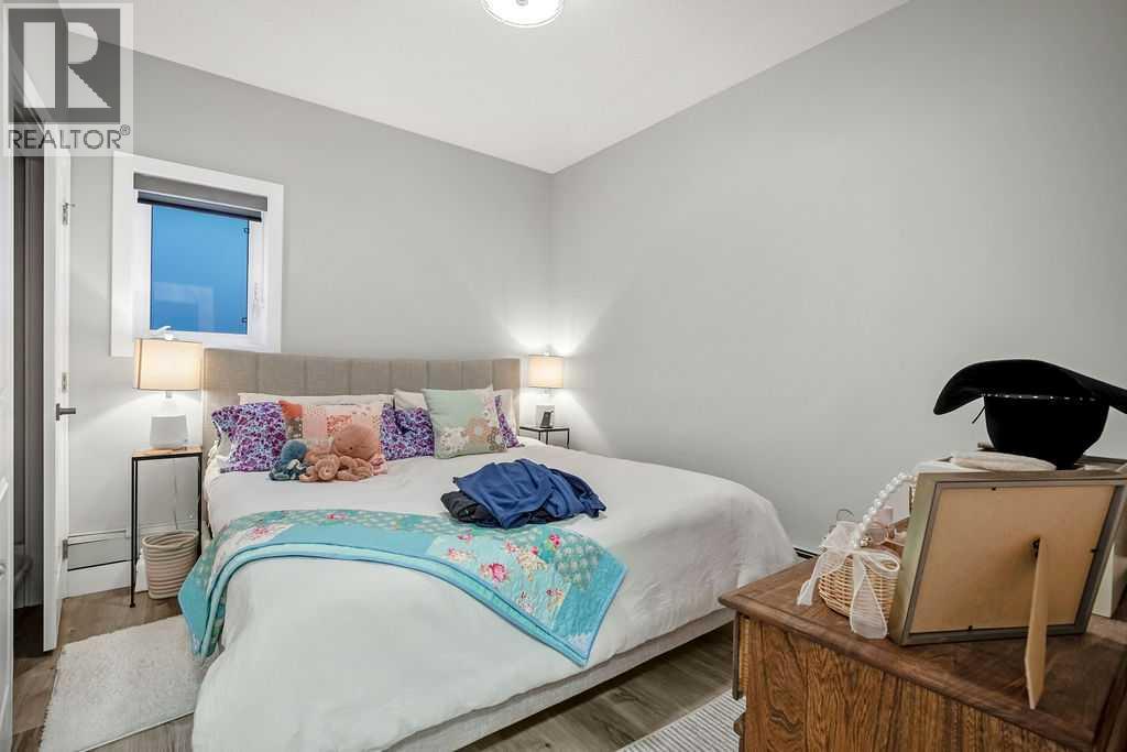 2226 Westmount Road Northwest - Photo 17