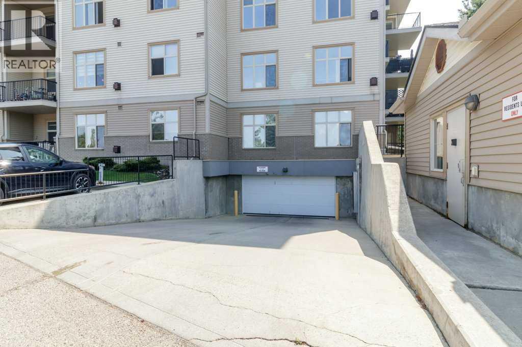100 Lakeway Boulevard - Photo 24
