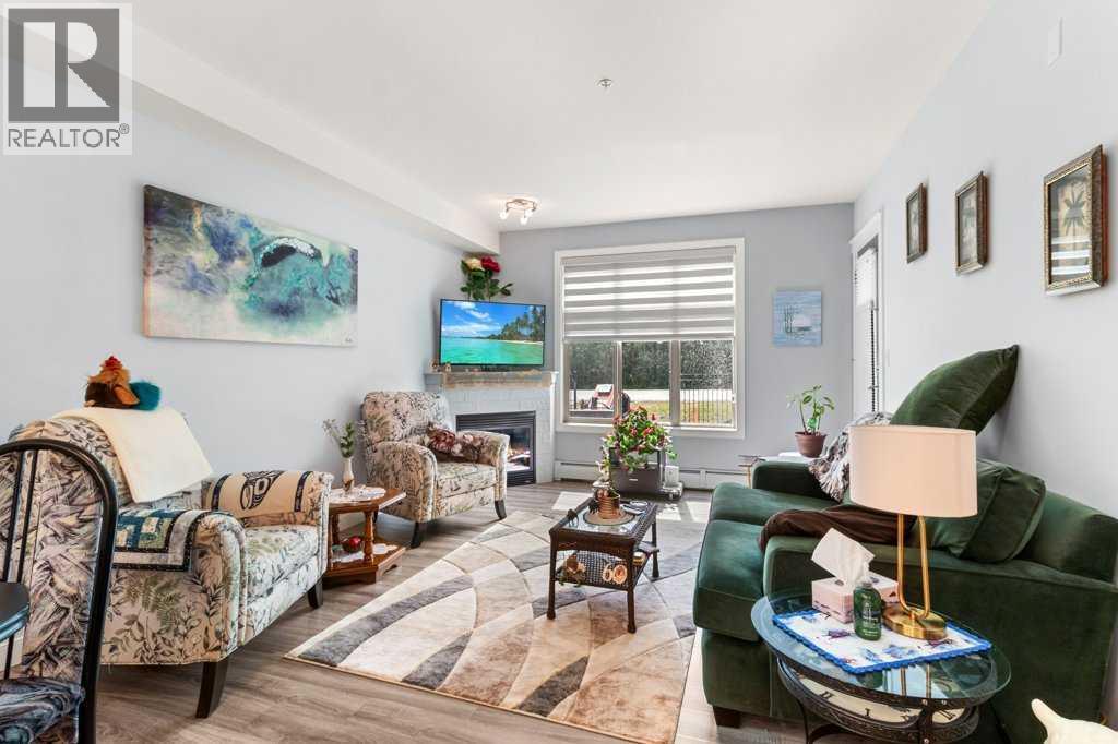 100 Lakeway Boulevard - Photo 9