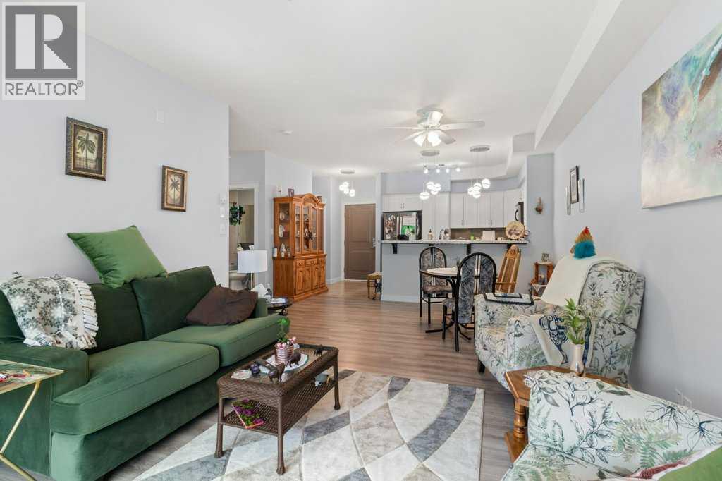 100 Lakeway Boulevard - Photo 8