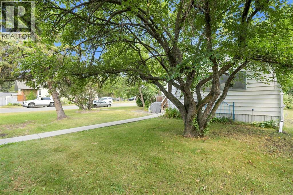 4737 48 Street - Photo 29