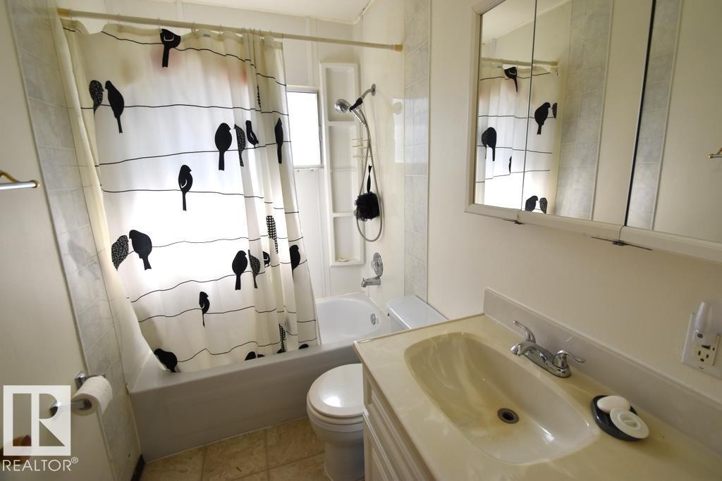 5007 2 Street - Photo 10