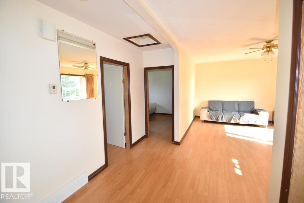 5007 2 Street - Photo 6