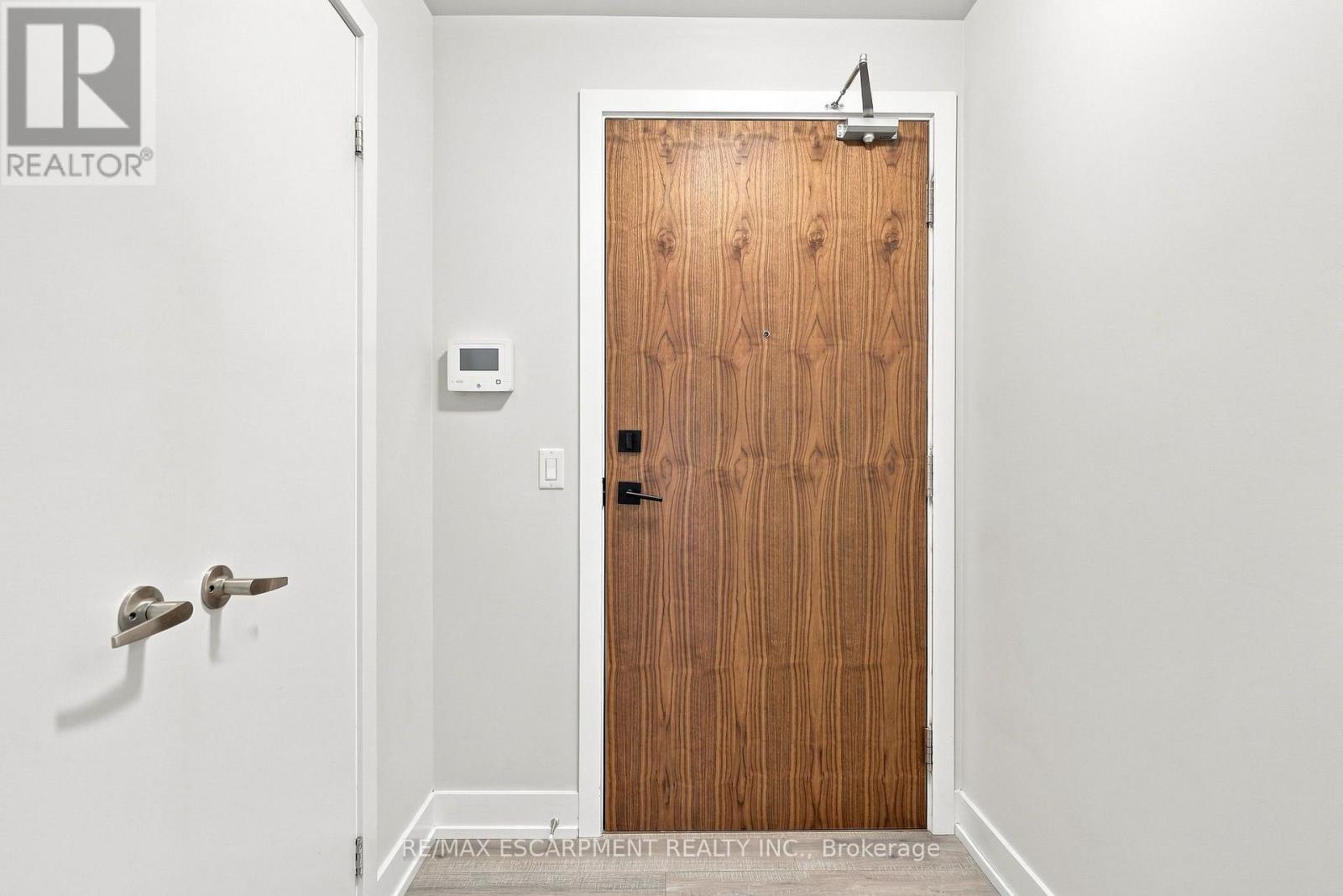 #902 8 ANN STREET - Image 7