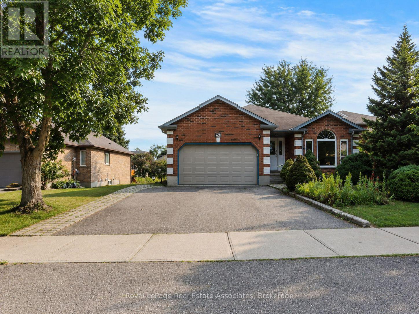 26 MCLACHLAN PLACE - 2