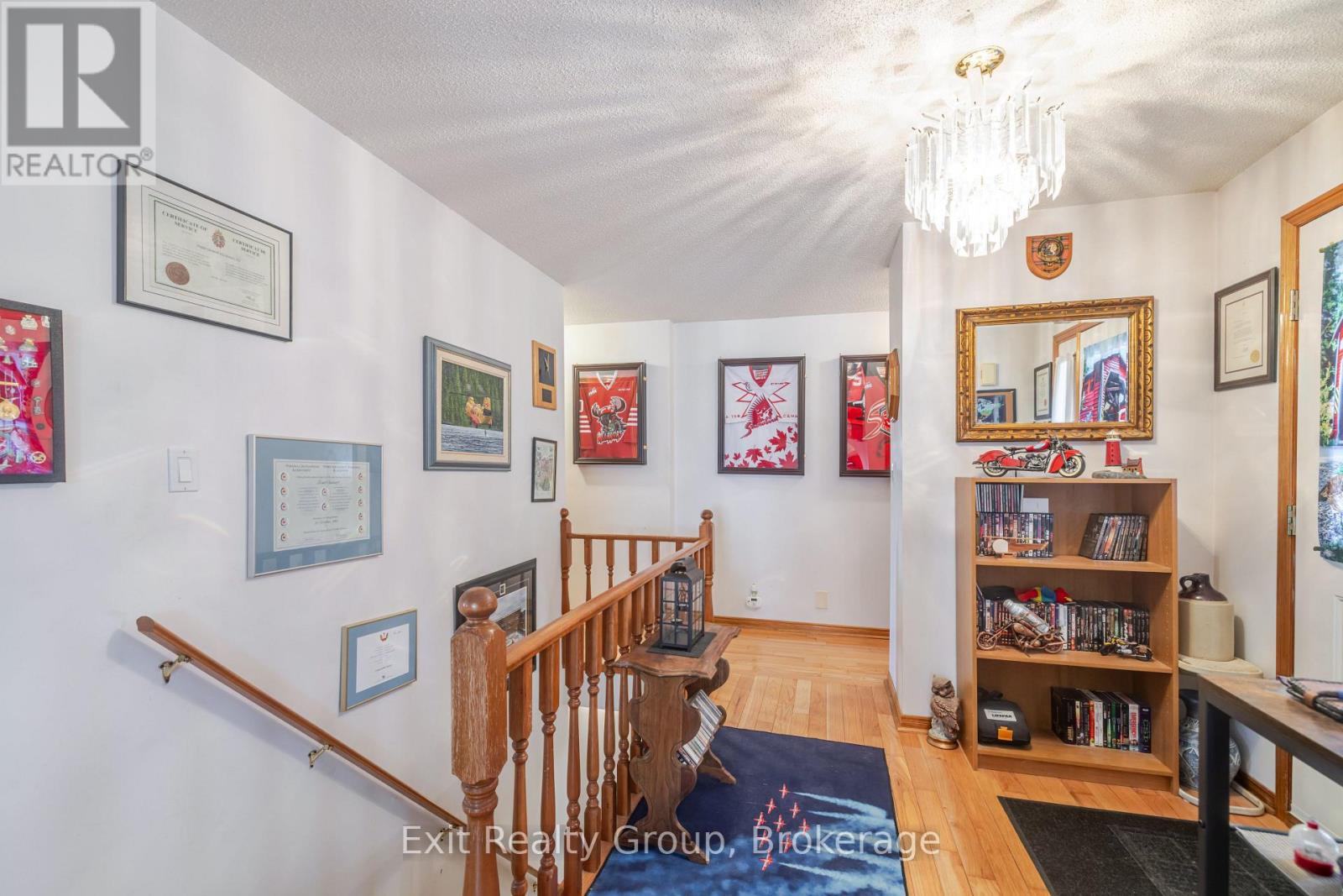 7 DUNNETT DRIVE - 18