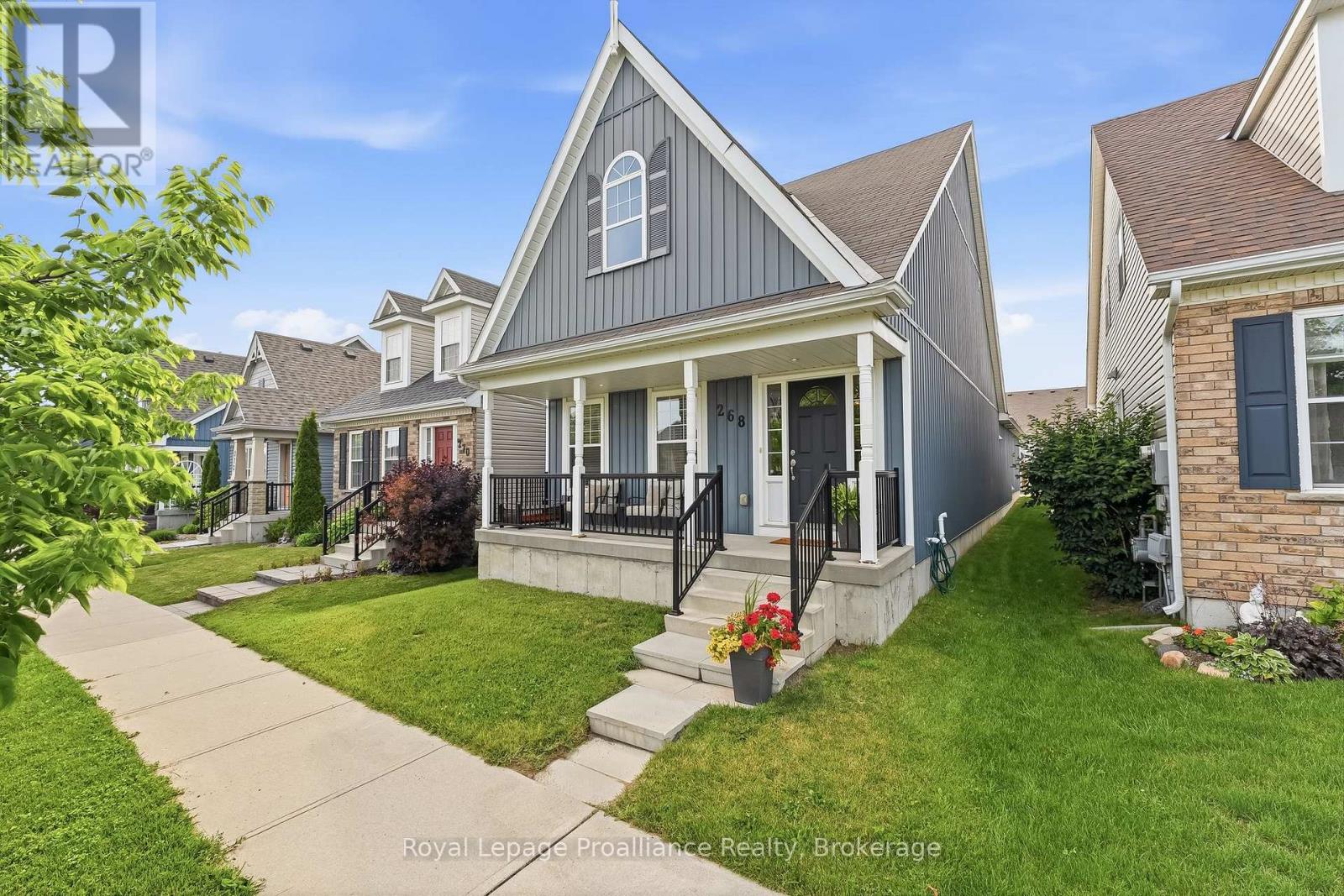 268 STRACHAN STREET - 1