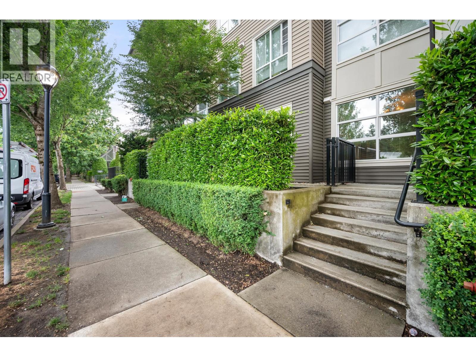 108 12409 HARRIS ROAD, Pitt Meadows