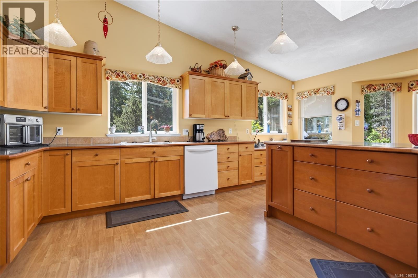 657 Sierra Pines Rd - Image 16