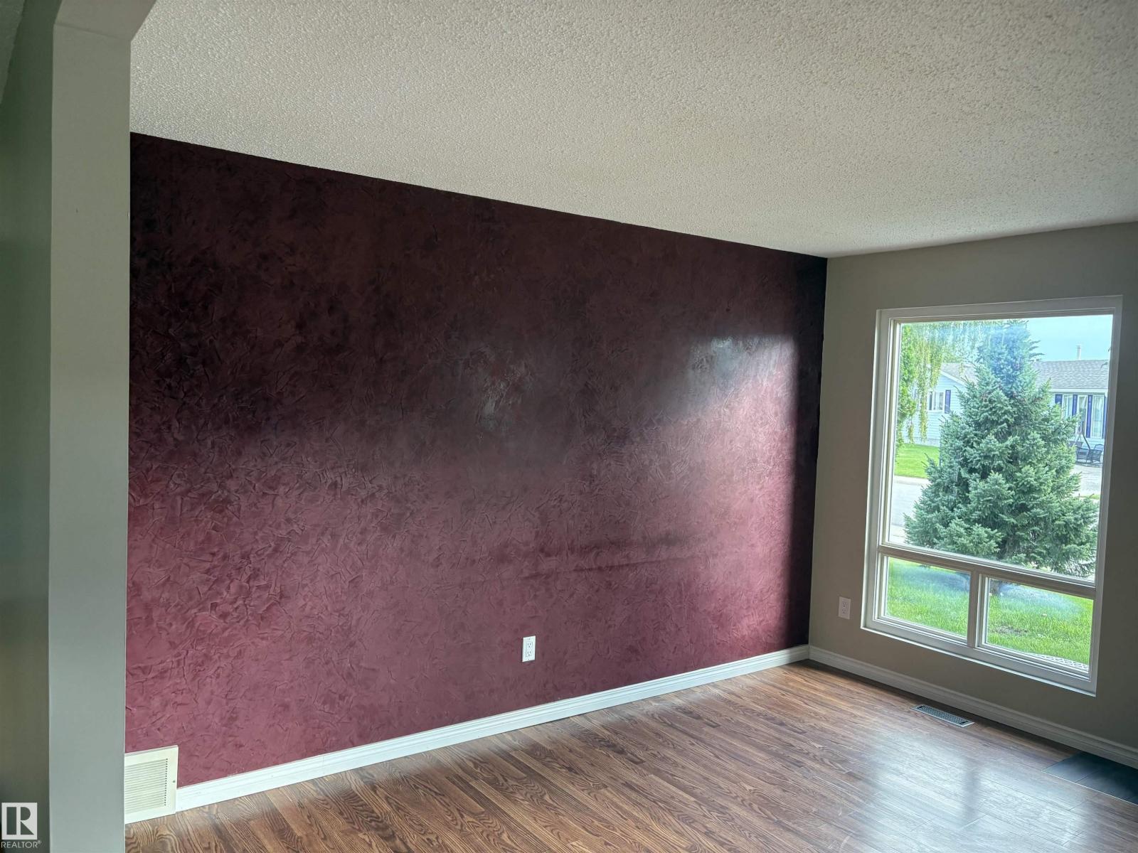 13831 23 Street NW - Photo 13