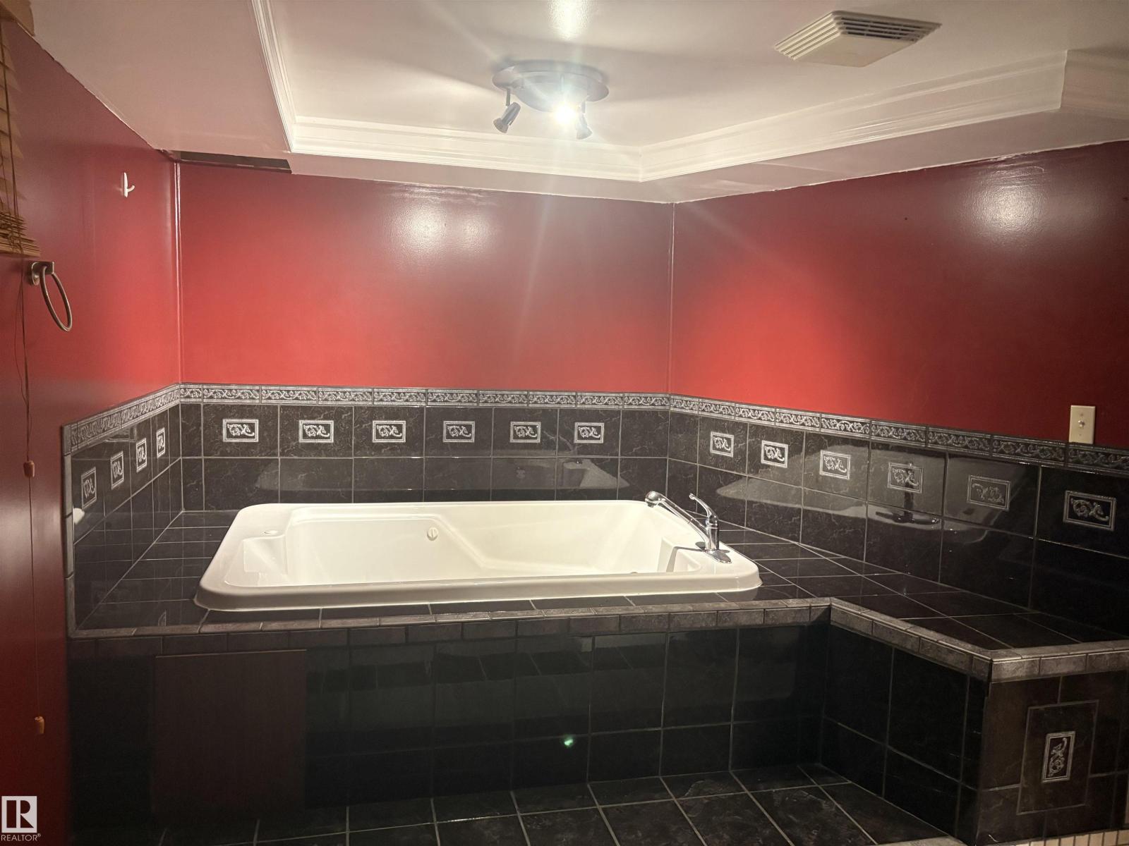 13831 23 Street NW - Photo 21