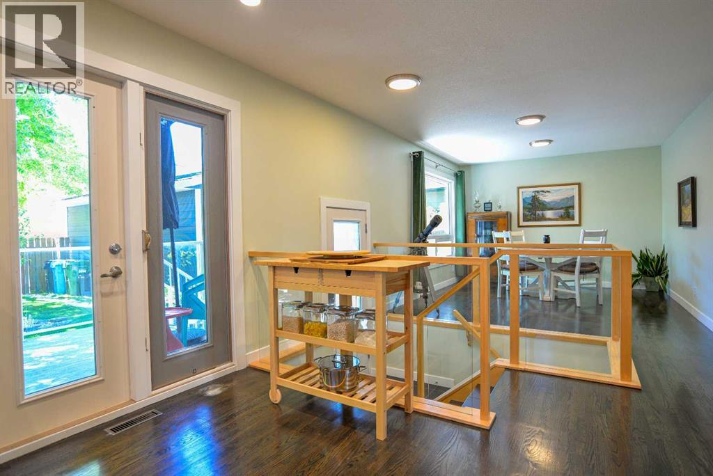 361 Capri Avenue Northwest - Photo 14