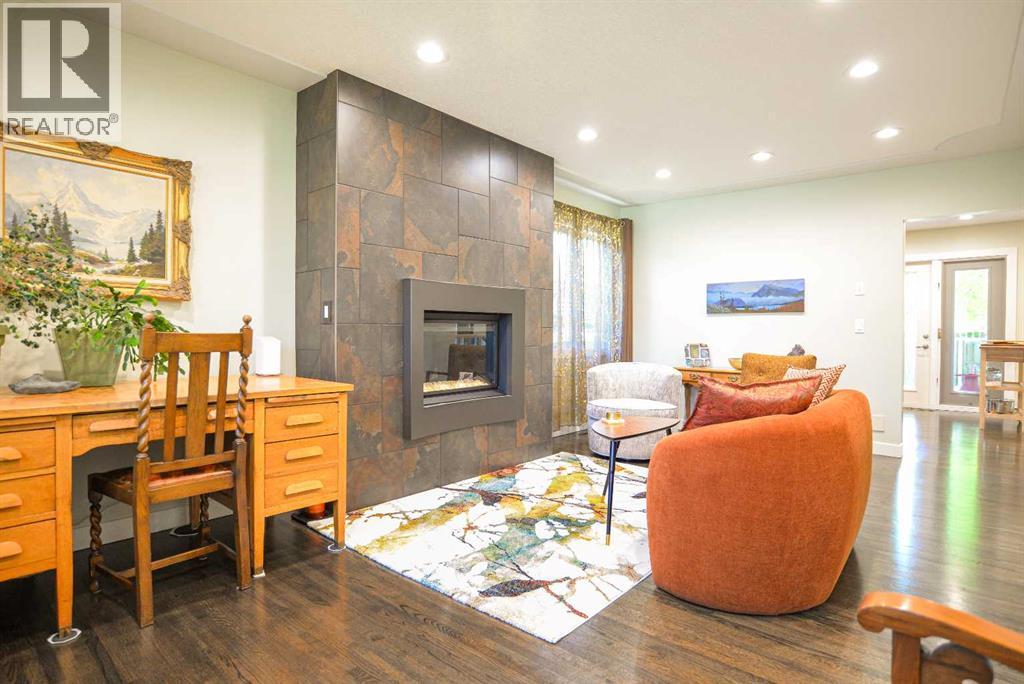361 Capri Avenue Northwest - Photo 7