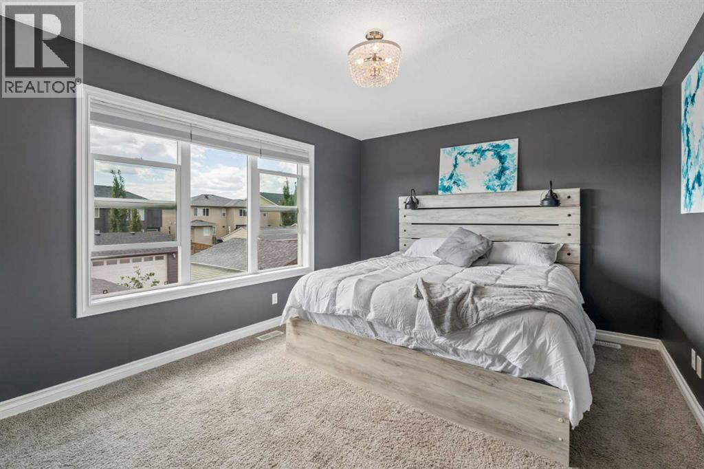 11 Legacy Crescent SE - 18